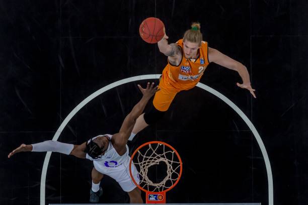 需要更强大 需要更强大