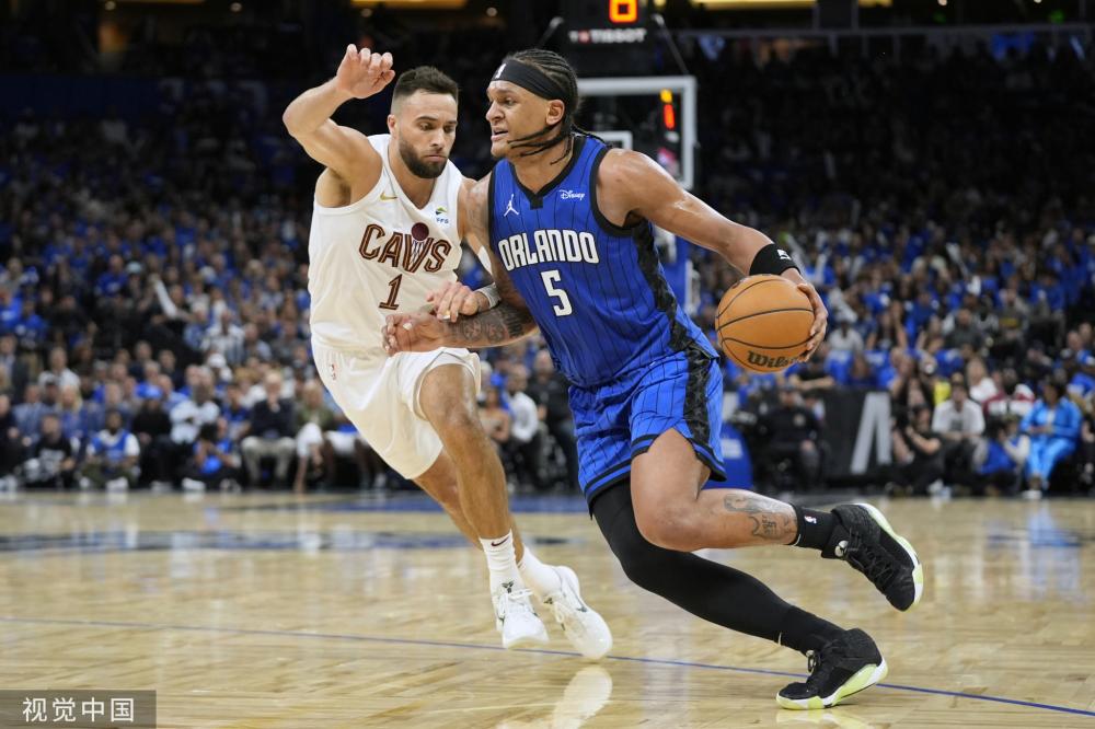 曼城始终不 曼城始终不