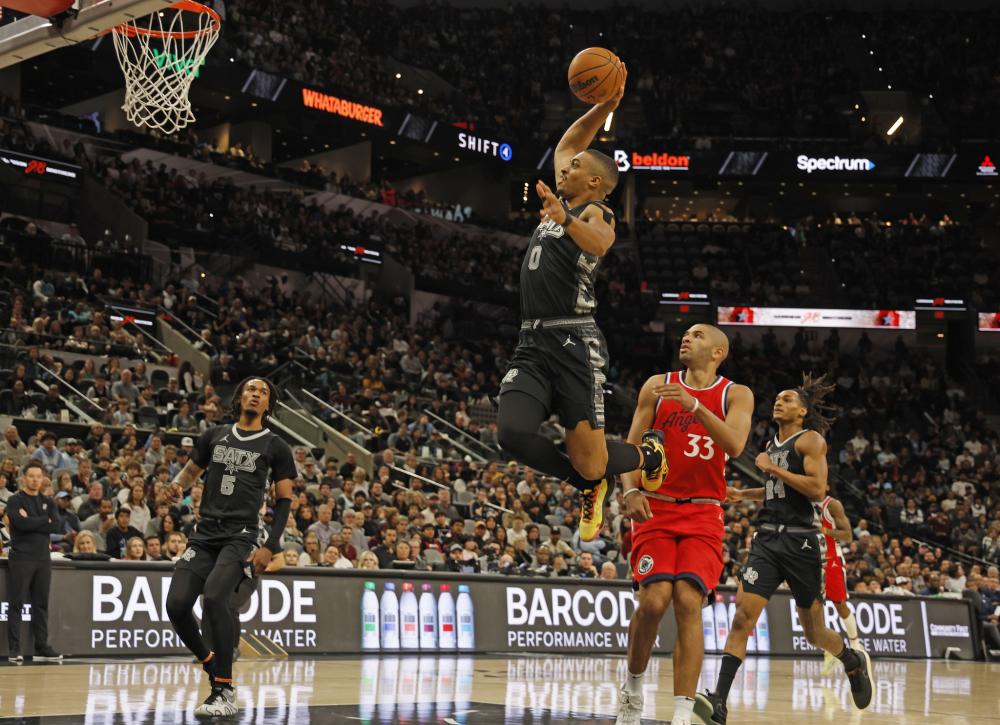 港有了更多 港有了更多